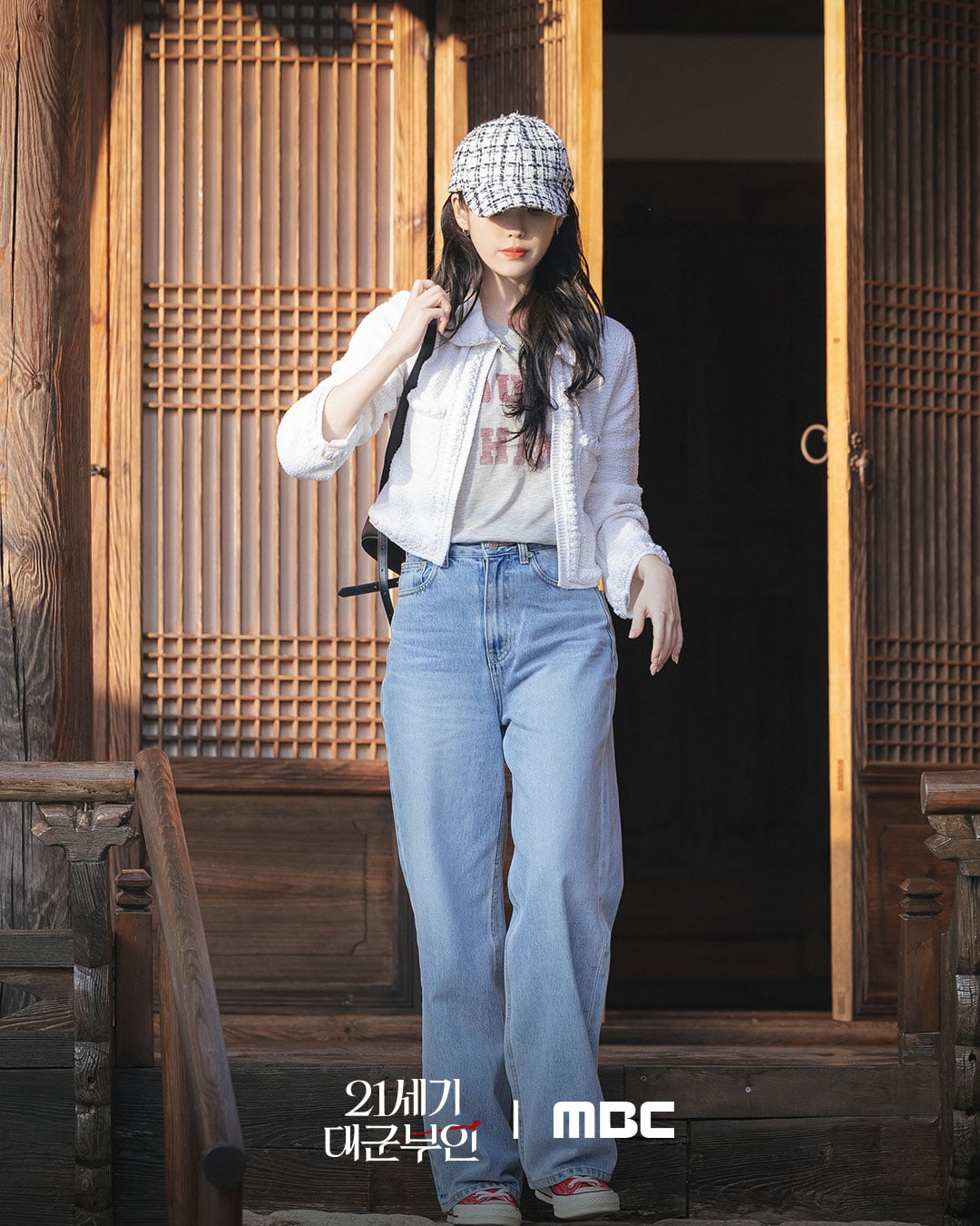 [정보/소식] [21세기 대군부인] 아이유 변우석 스틸컷 | 인스티즈