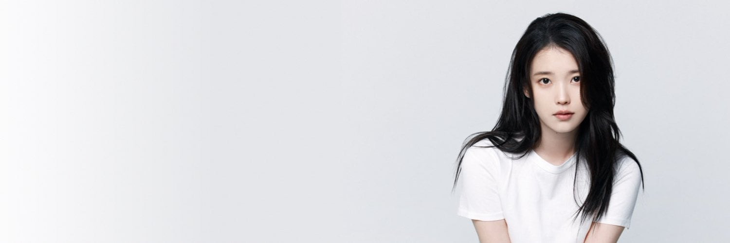 [잡담] 헉 아이유 프로필 바뀜 | 인스티즈