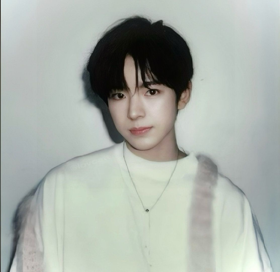 [잡담] 유우시 이 사진 에이아이 아니지?? | 인스티즈