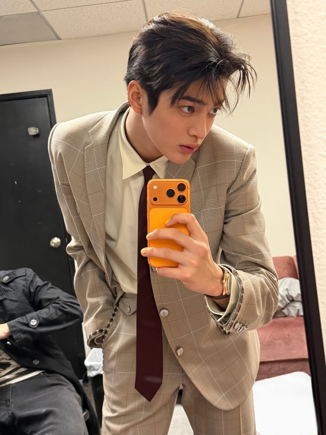 [잡담] 건호처럼 까무잡잡한 남돌 처음 좋아해봄 | 인스티즈