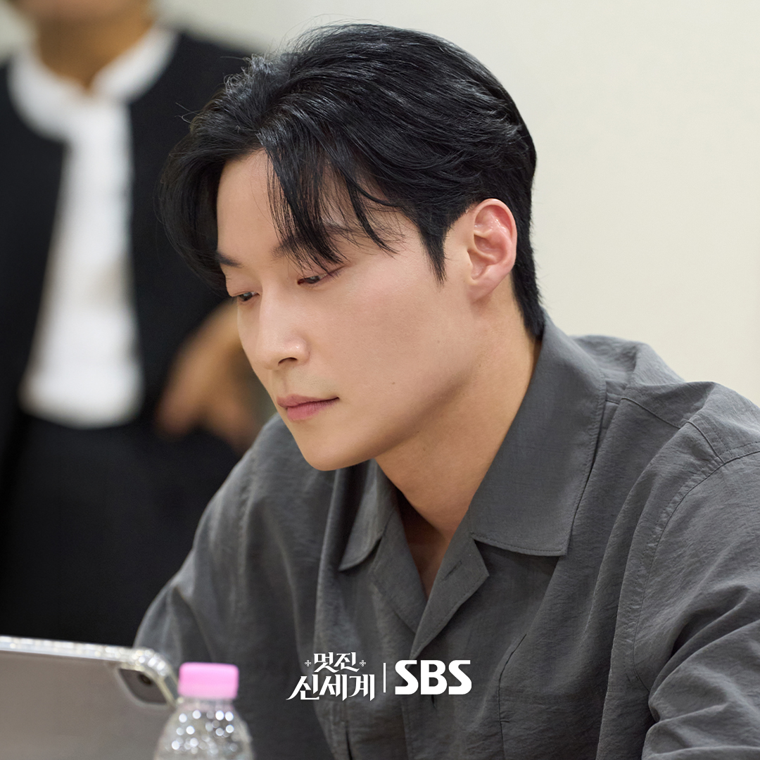 [잡담] 멋진신세계) 케미의 신세계로 여러분을 초대합니다🌟'멋진 신세계' 대본 리딩 현장 공개🖤 | 인스티즈