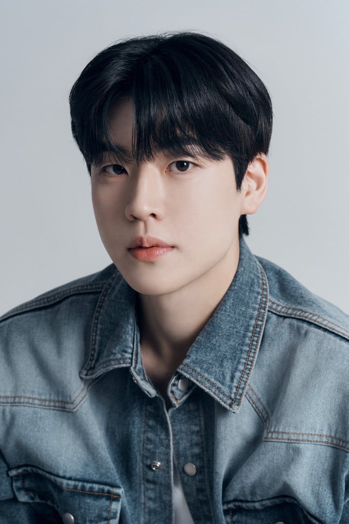 [정보/소식] 정이안, 바이브액터스 품… '21세기대군부인'으로 활동 포문 | 인스티즈