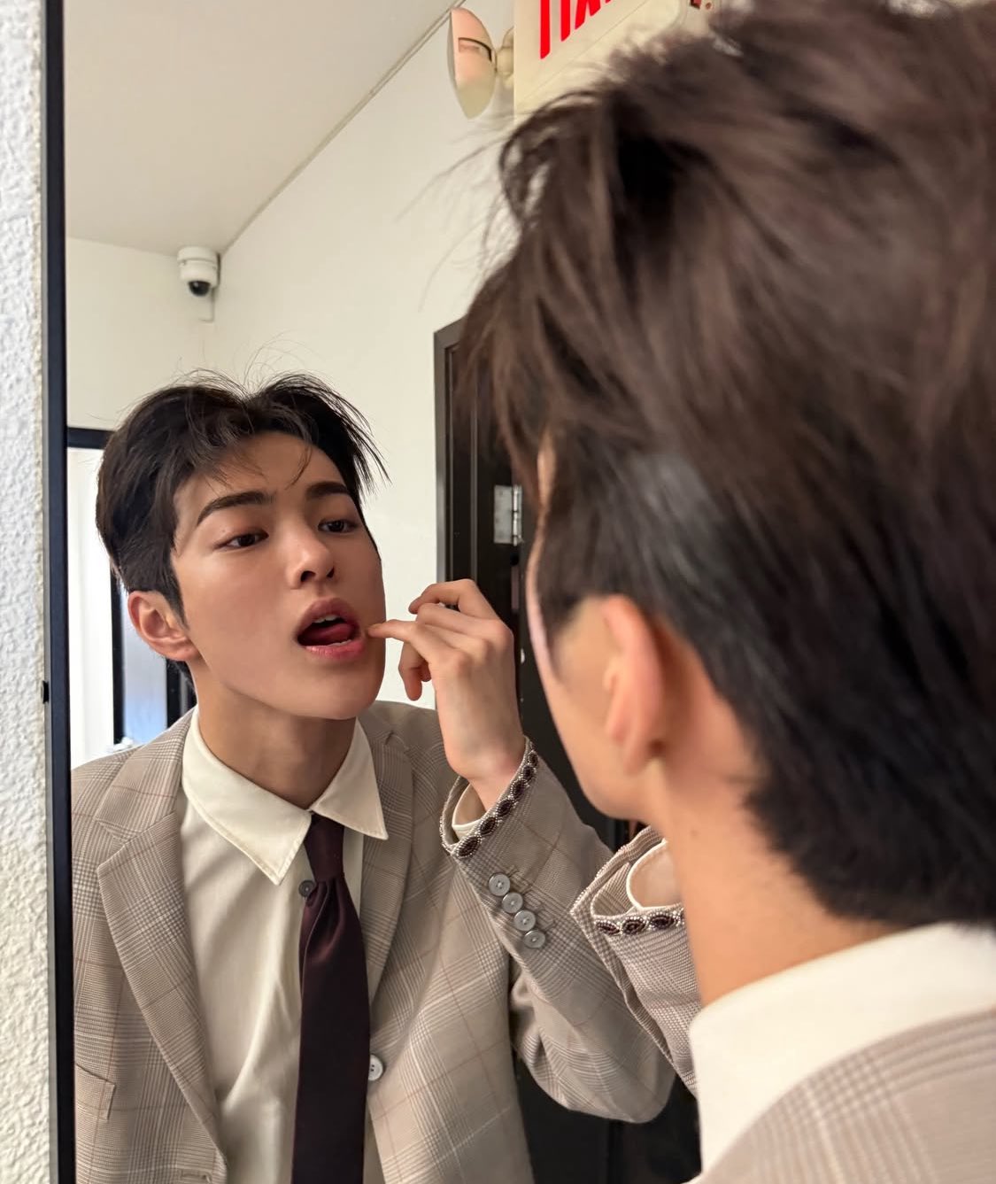 [잡담] 감튀 이후로 진짜 헉 하는 건호 사진 1위(내 기준) | 인스티즈