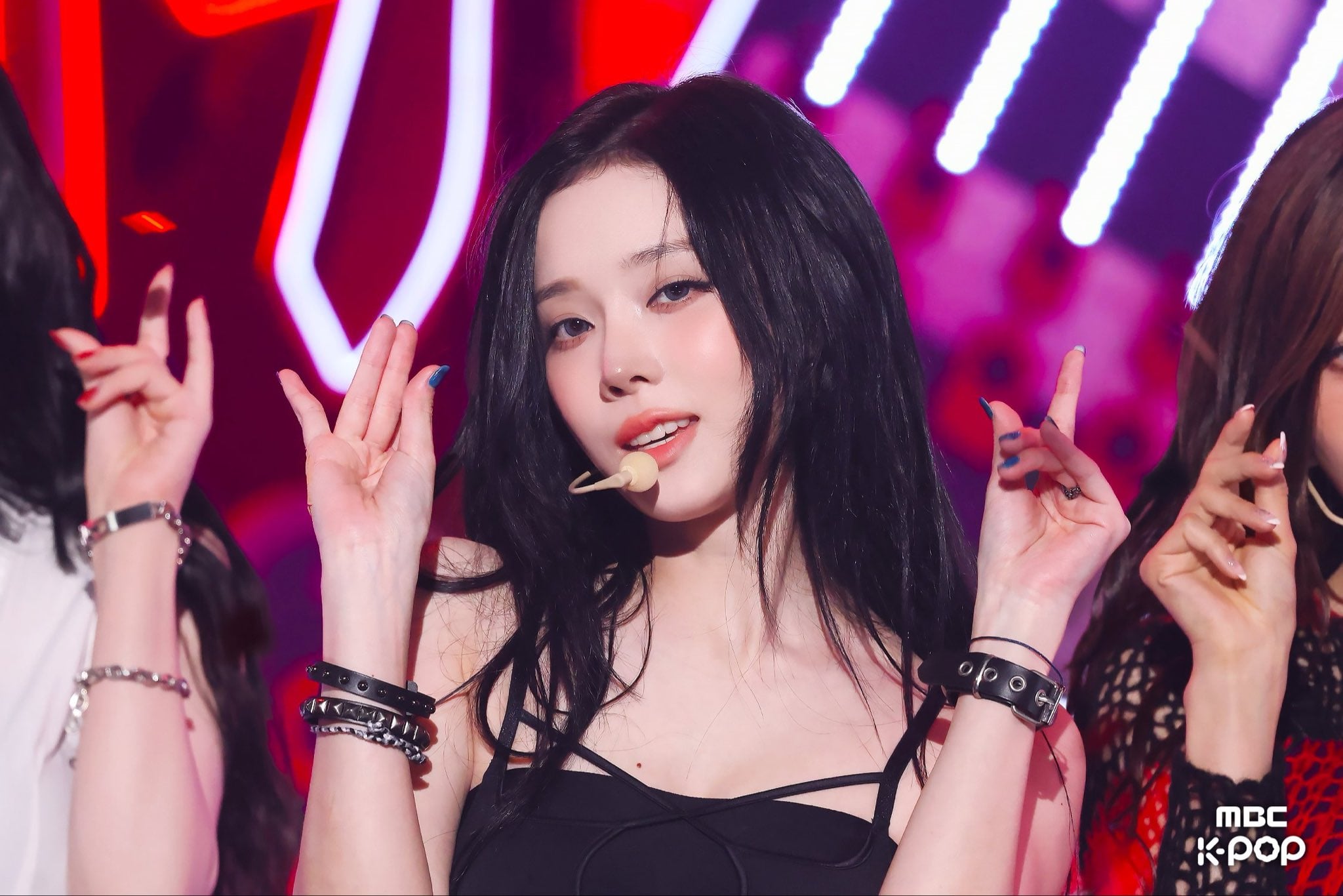 [잡담] MBC가 만우절 기념 풀어주는 윈터 사진들 | 인스티즈
