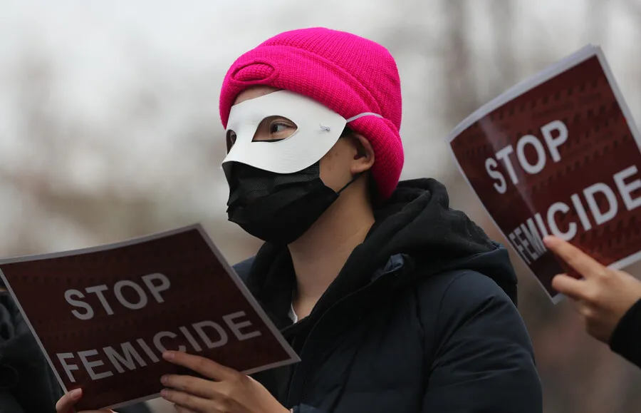 두 달 연락하다 협박 문자…20대 남성, 여성 살해 뒤 목숨 끊어 | 인스티즈