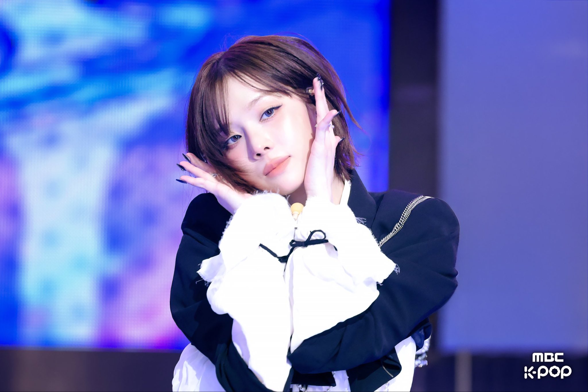 [잡담] MBC가 만우절 기념 풀어주는 윈터 사진들 | 인스티즈