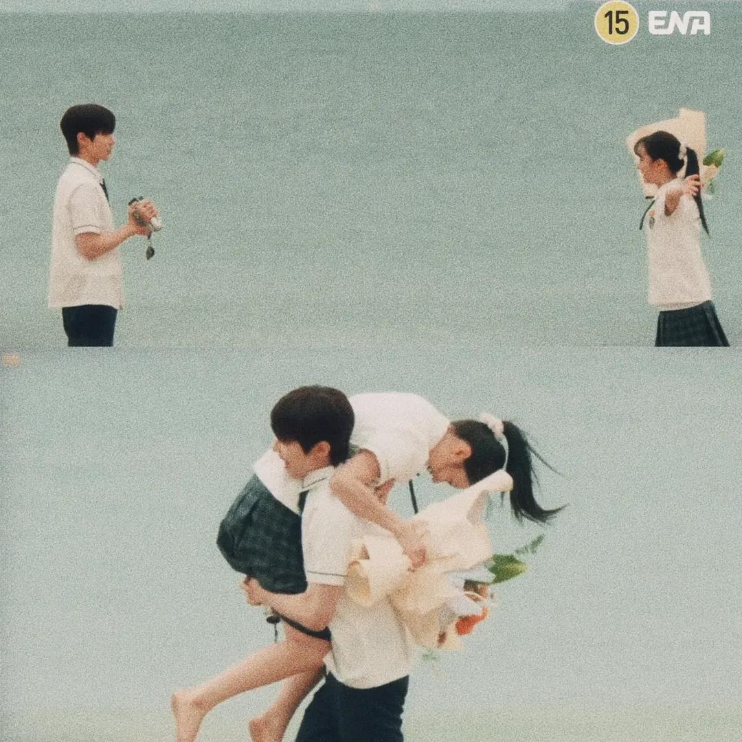 [잡담] 황인엽 혜리 작년에도 교복입음 | 인스티즈