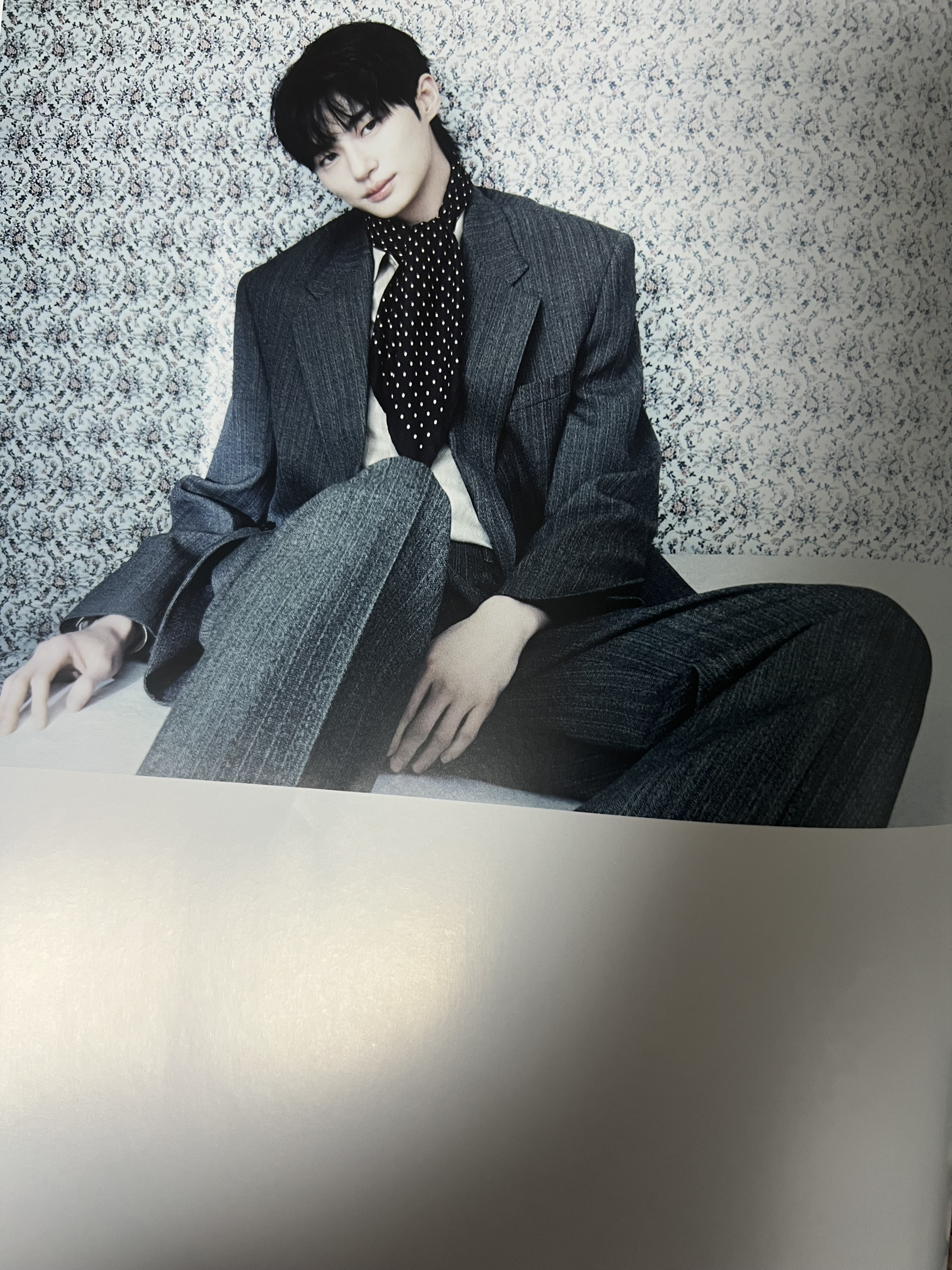 [잡담] 대군부인) 방금 사가지고 집에서 보는데 너무 행복하다ㅎㅎㅎ ㅅㅍㅈㅇ | 인스티즈