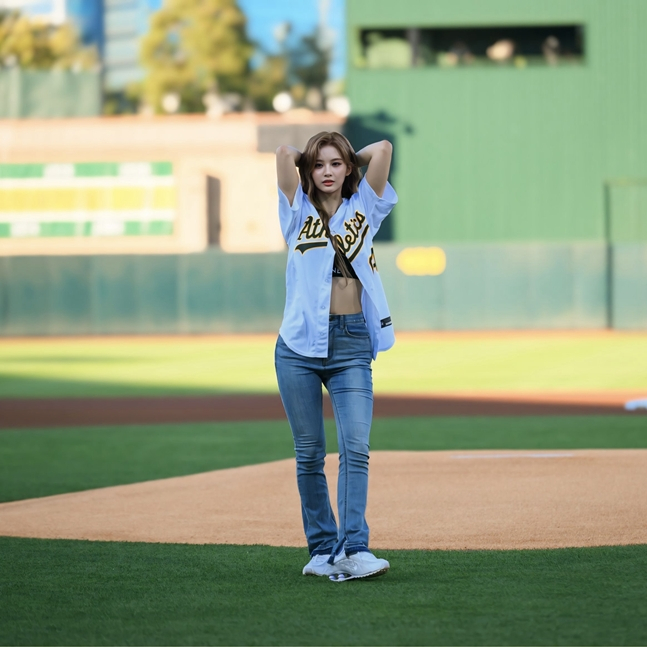 [잡담] NMIXX, 美 SF 홈구장에 뜬다! 이정후 응원 위해 '오라클 파크' 상륙 "시구는 설윤" | 인스티즈