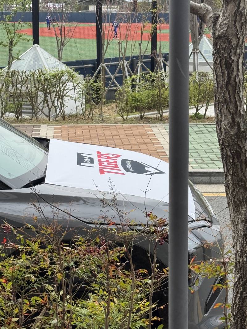 [잡담] 우리개막행사로 기아차 들어온다는게 이건가봐 | 인스티즈