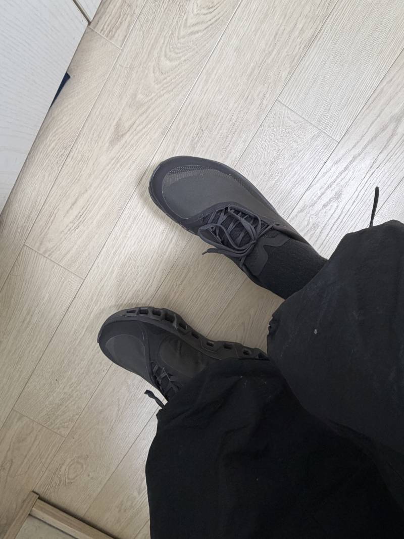 [잡담] 나 신발 샀는데 자랑 좀 할게 | 인스티즈
