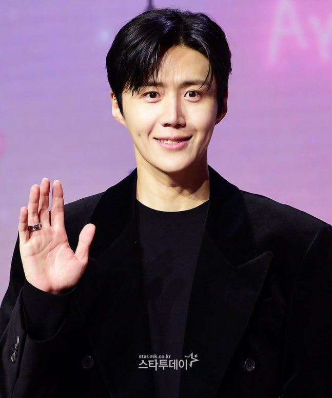 [잡담] 의원님이보우하사) [단독] 김선호 '의원님이 보우하사', 다음주 촬영 시작 | 인스티즈