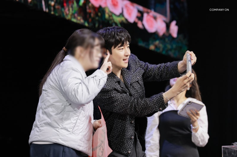 [잡담] 이제훈) 260403 컴퍼니온 블로그 이제훈 상하이 팬미팅 현장 비하인드 사진들 | 인스티즈