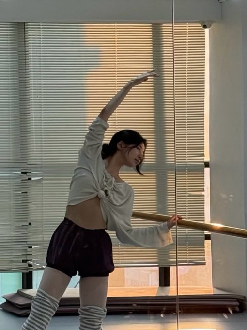 [잡담] 수지 발레 인스타 또왔다🩰 | 인스티즈