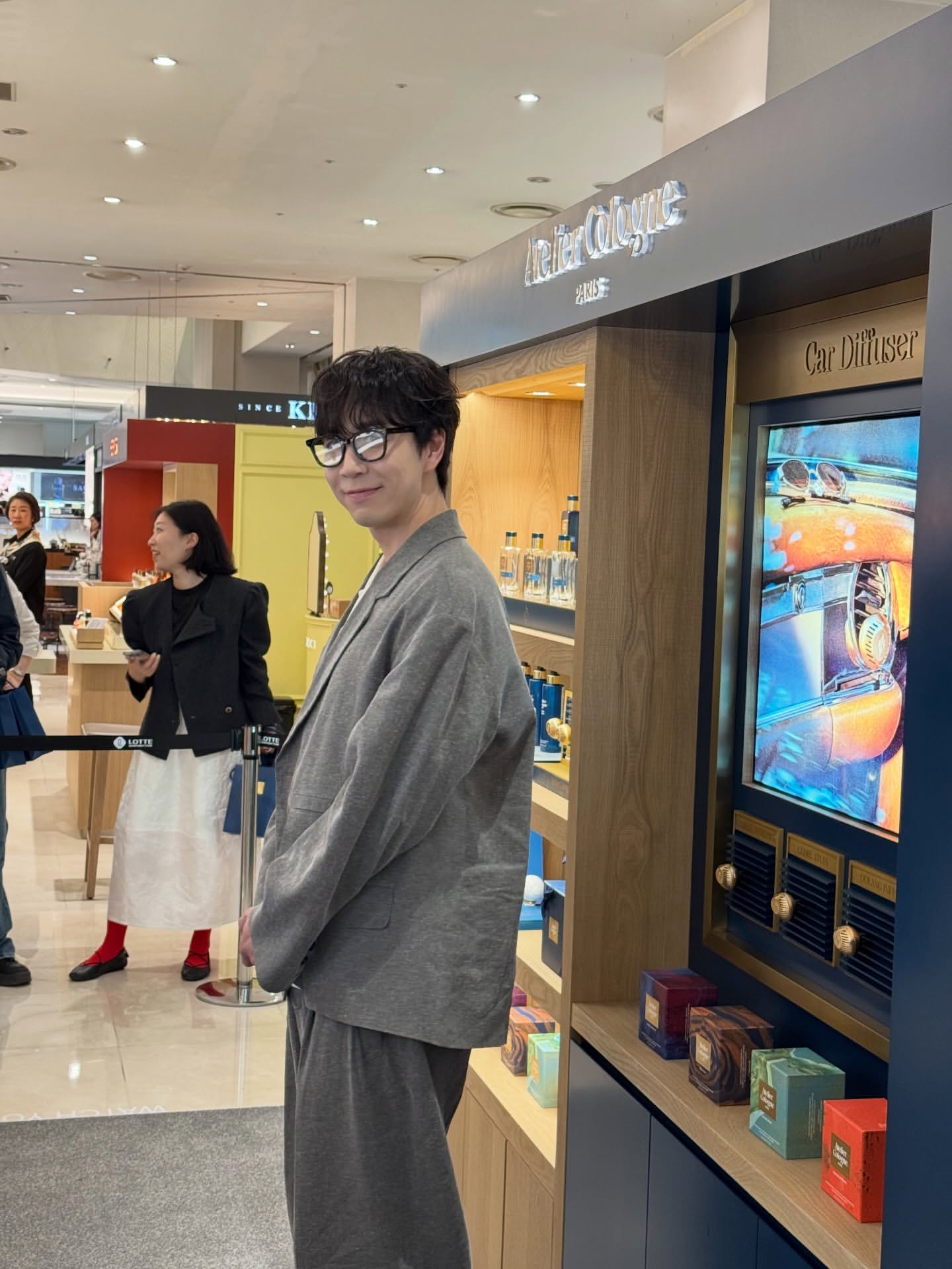 [잡담] 아 미친 안경알 압수당하는 손종원 영상떴다ㅋㅋㅋㅋㅋ | 인스티즈