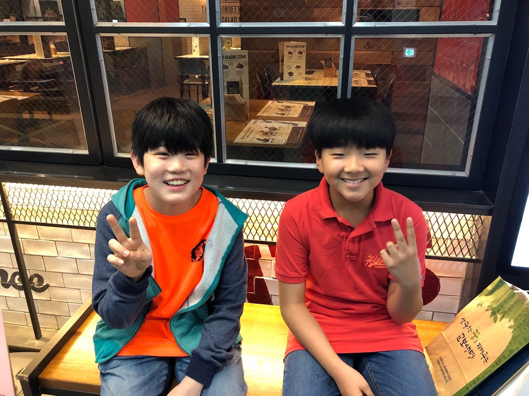 [잡담] 킥플립 민제가 운학이랑 같이 찍은 사진들 올려줌! | 인스티즈