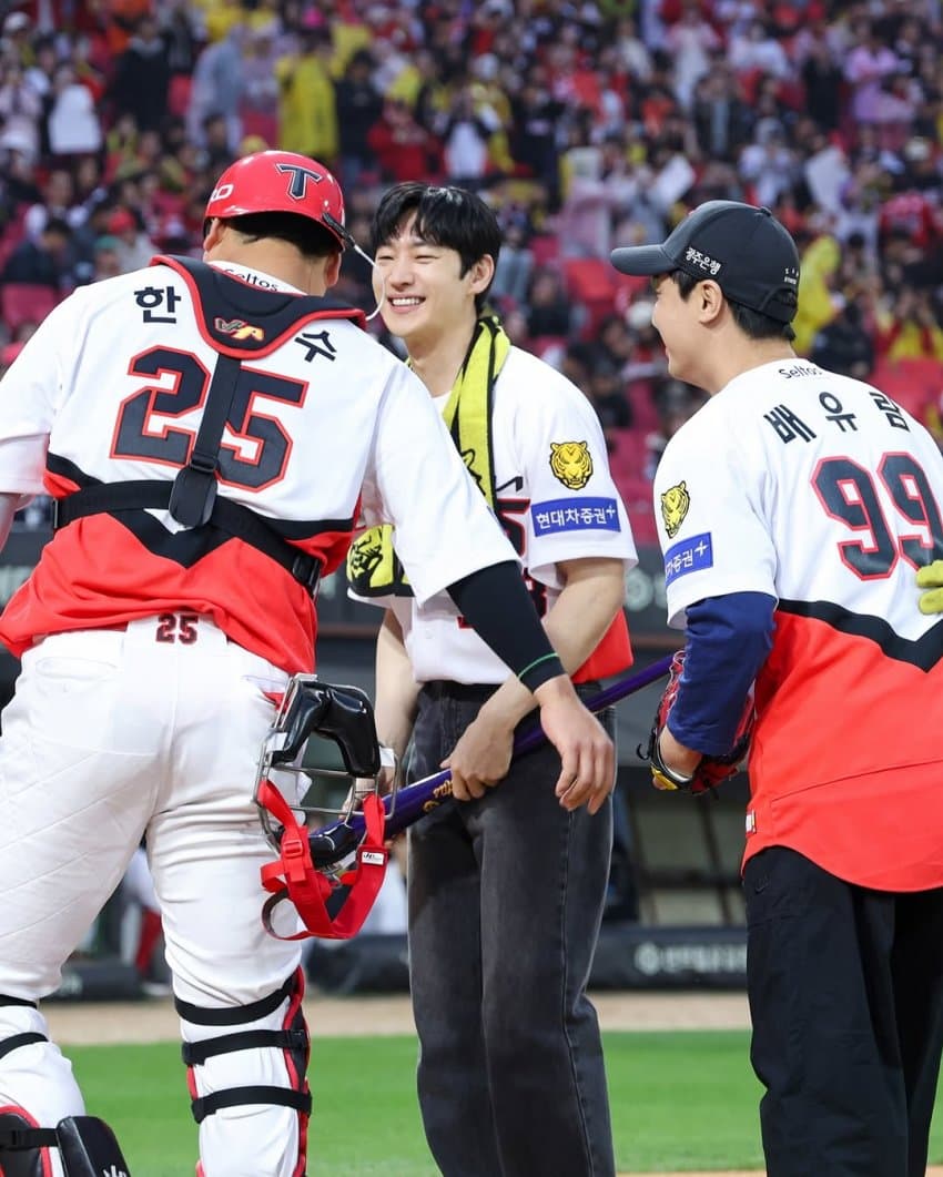 [잡담] 이제훈) 240404 기아타이거즈 공식 인스타에서 올려준 이제훈 | 인스티즈