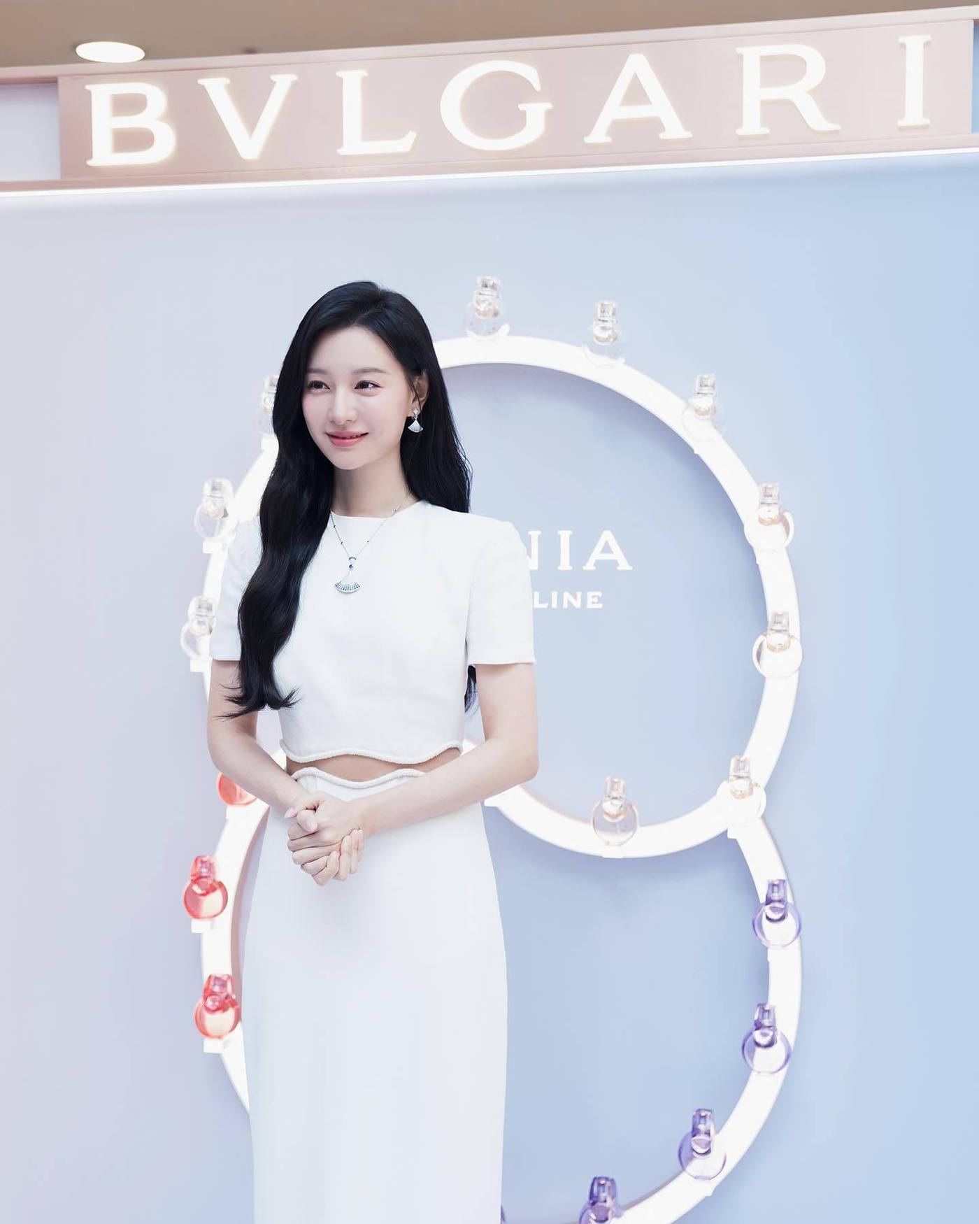 [잡담] 김지원) 김지원에게 잘어울리는 드레스는 | 인스티즈