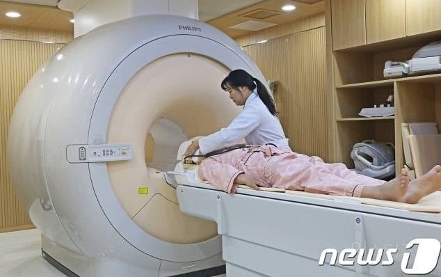현재 전국적으로 여초과가 되어가고 있다는 보건계열 학과...JPG | 인스티즈