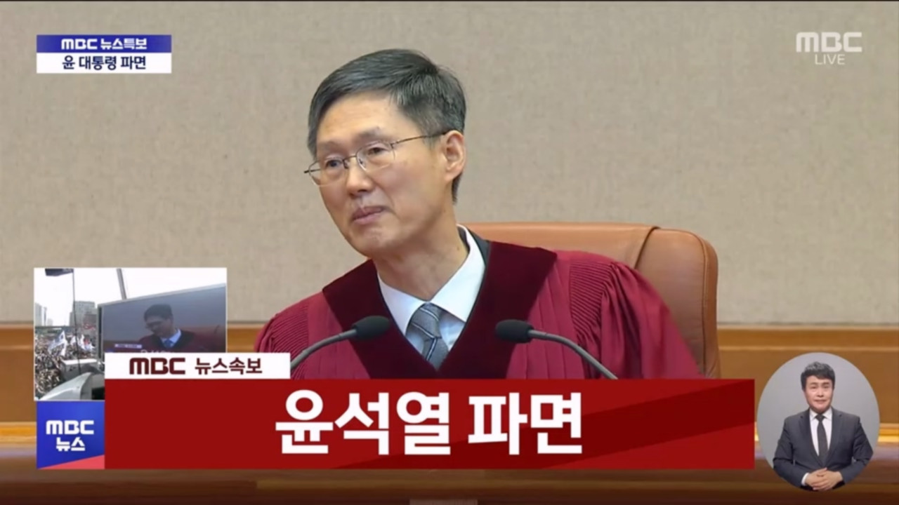 [잡담] 헐 너네 1년전 오늘 무슨일있었는지 앎??? | 인스티즈