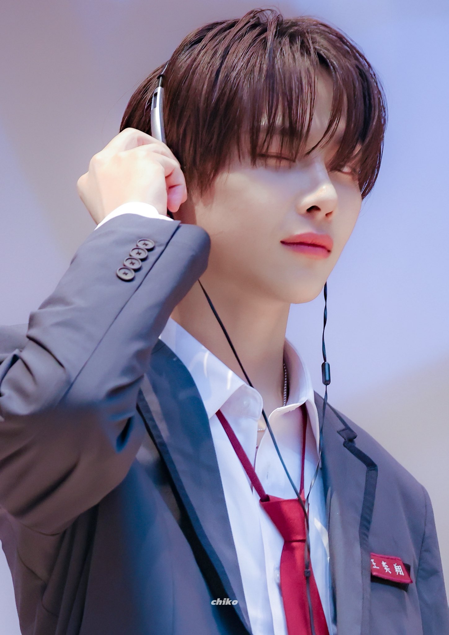 [잡담] 니콜라스 조올라 잘생겼다 | 인스티즈