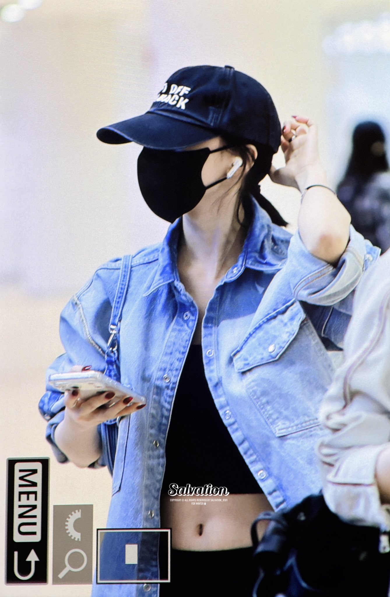 [잡담] 오늘 공항 입국한 카리나 윈터 | 인스티즈