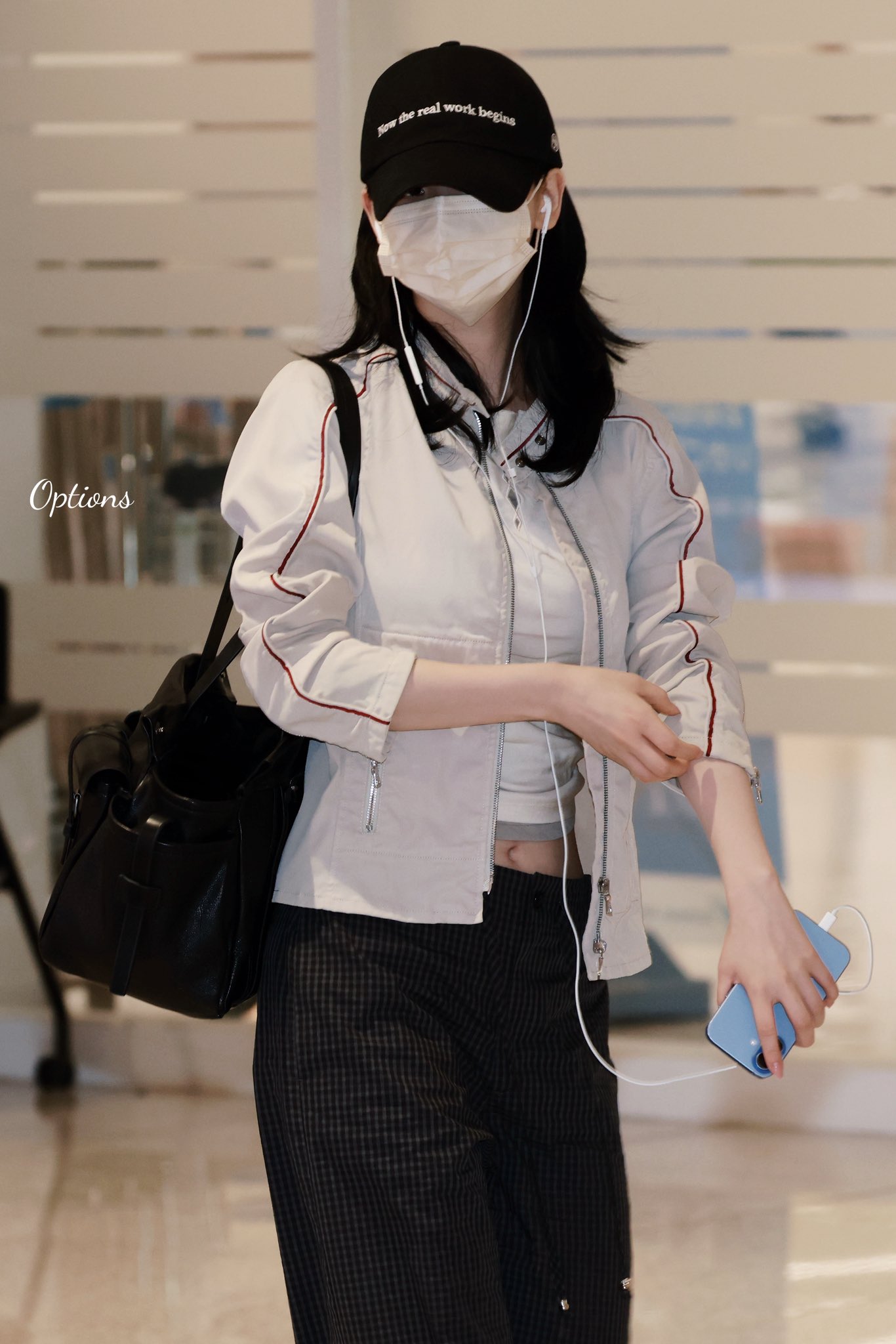 [잡담] 오늘 공항 입국한 카리나 윈터 | 인스티즈