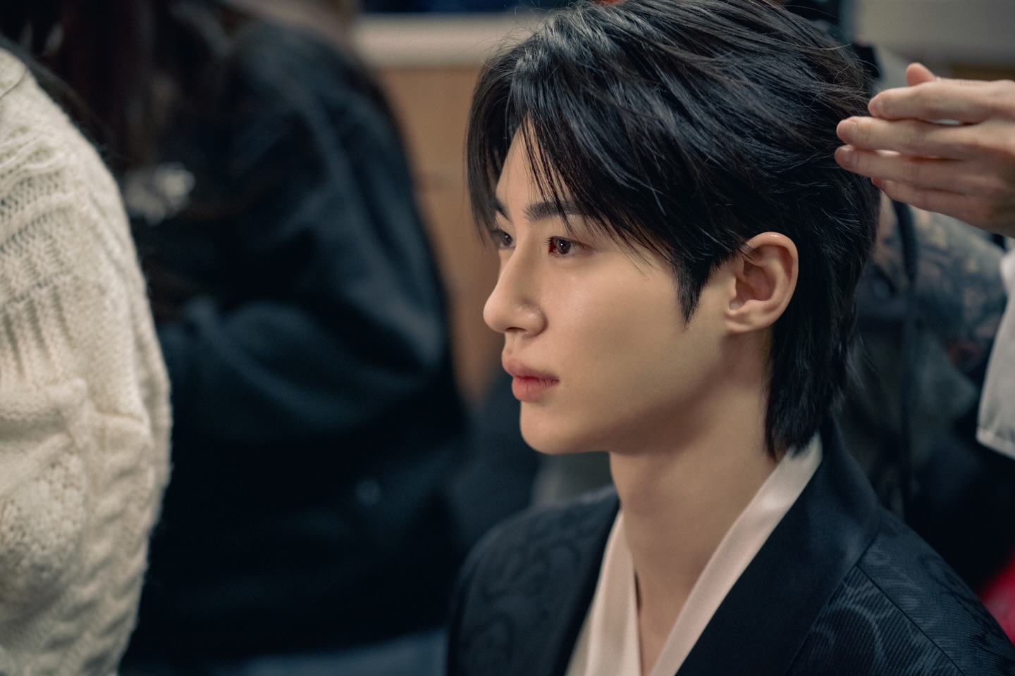 [잡담] 대군부인) 완본 소속사21세기 대군부인 포스터 촬영 비하인드 포스트 | 인스티즈