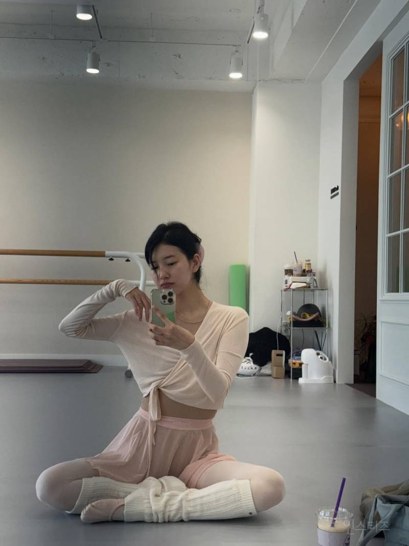 수지가 요즘 푹 빠져있는 취미활동.....jpg | 인스티즈