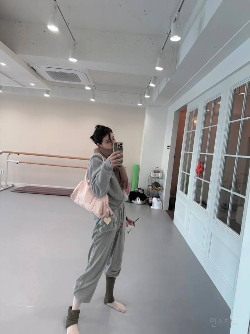 수지가 요즘 푹 빠져있는 취미활동.....jpg | 인스티즈