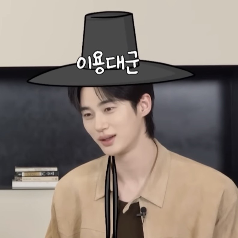 [잡담] 변우석) 변우석 오늘 짤줍한거 | 인스티즈