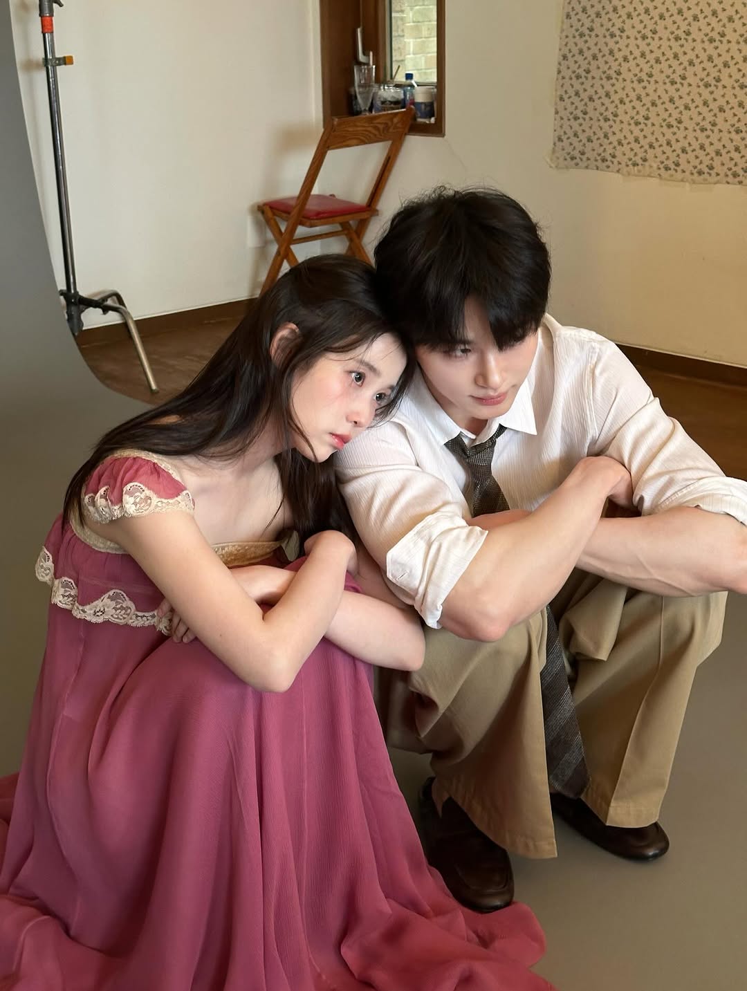 [잡담] 아니 아이유 변우석 이사진 ㄹㅈㄷ | 인스티즈