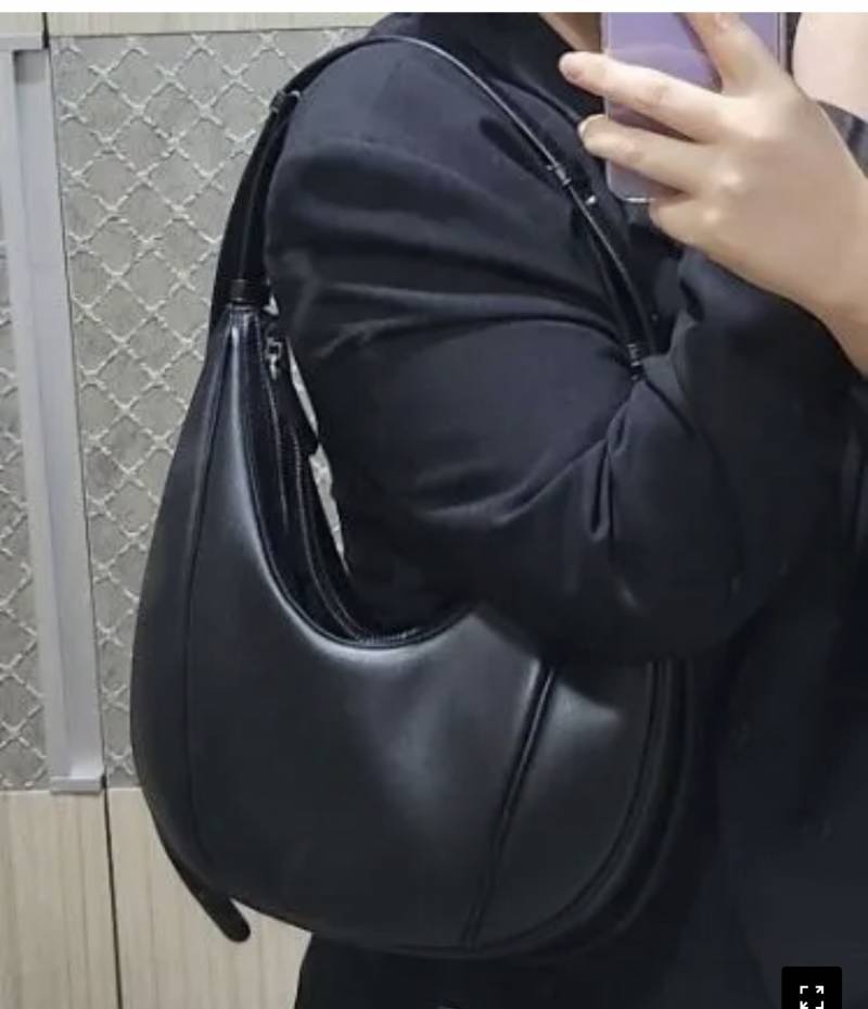 [잡담] 가방 뭐가 더 이뽀?!?!?!? | 인스티즈