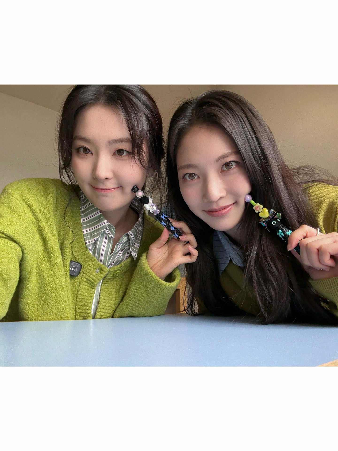 [잡담] 슬기 공승연 진짜 친한가보다 | 인스티즈