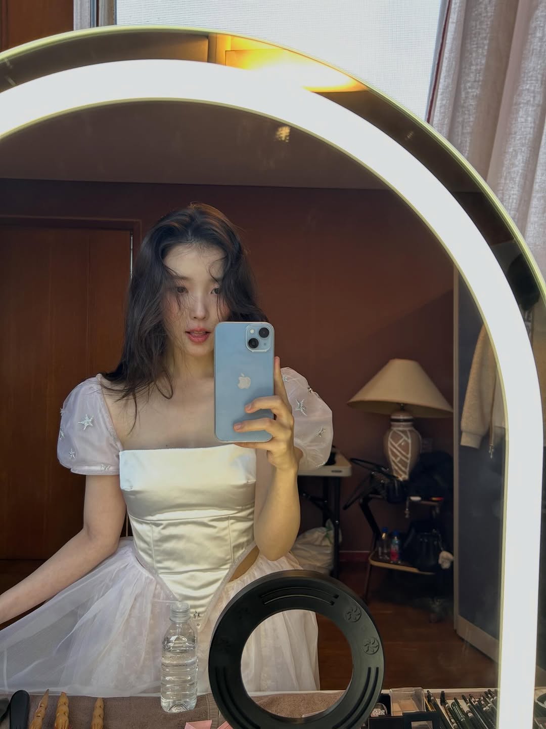 [잡담] 아이유) 아유랑 웨딩컨셉? 진짜 잘 어울리는거가타 | 인스티즈