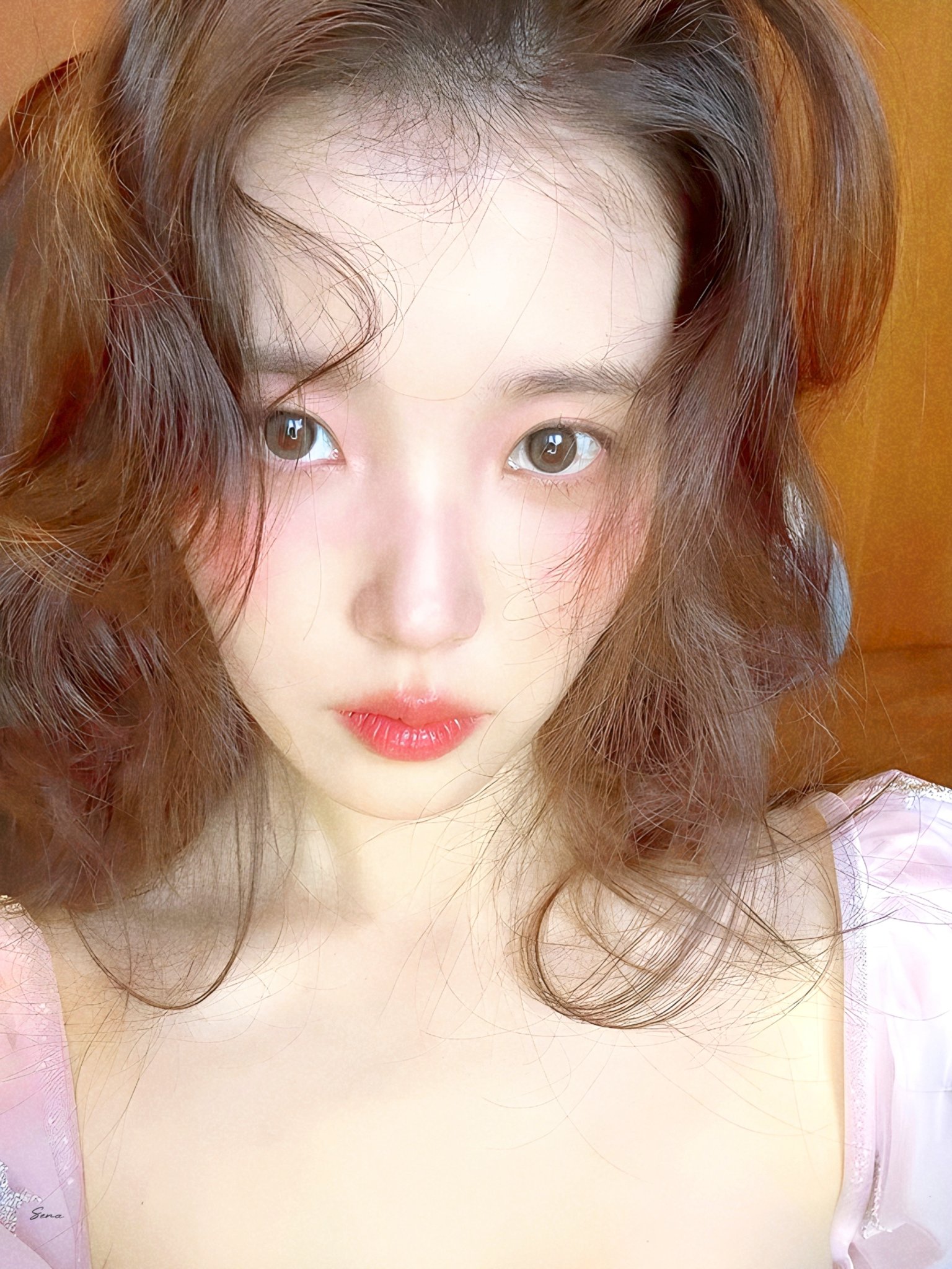 [잡담] 대군부인) 아이유인스타사진 합친거 너무이뻐 | 인스티즈