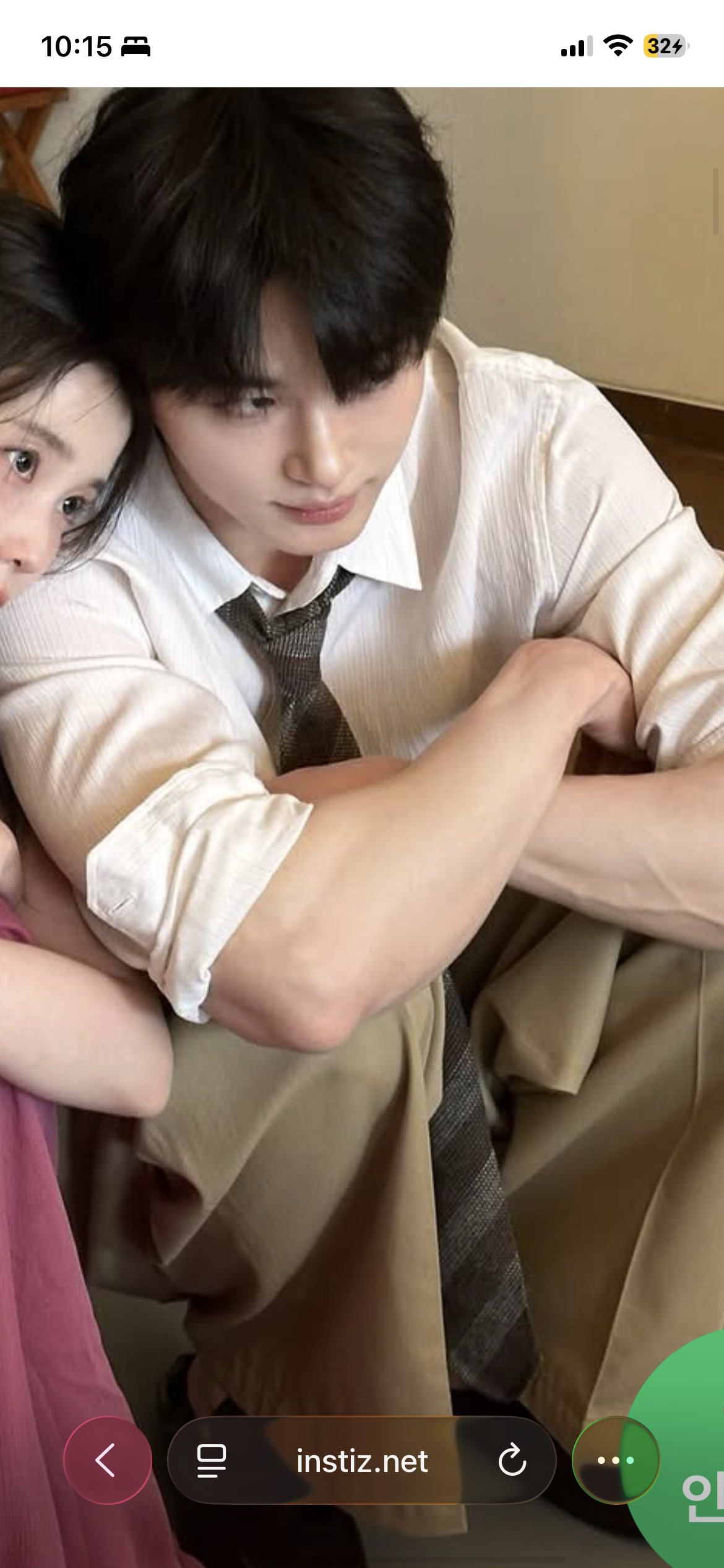[잡담] 대군부인) 팔뚝… 팔뚝이 너무 남자와 여자야 | 인스티즈