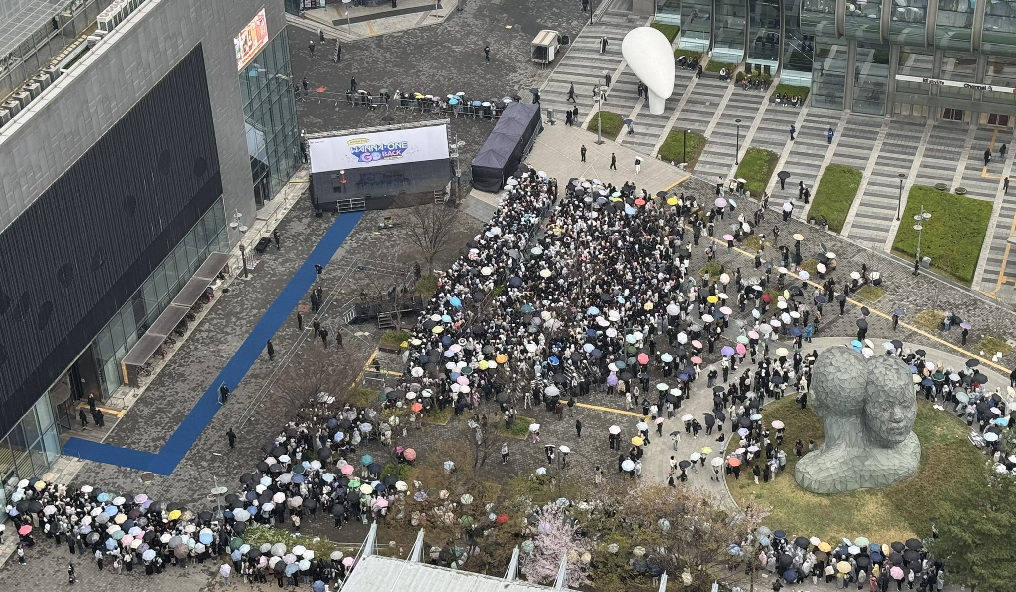 [잡담] 엠넷 진짜 개싹바가지 어디 대관 좀 하지 | 인스티즈
