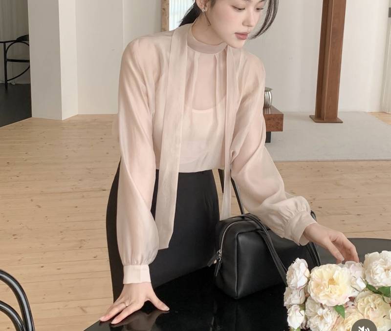 [잡담] 팔뚝살 있으면 이런 블라우스 별론가??? | 인스티즈