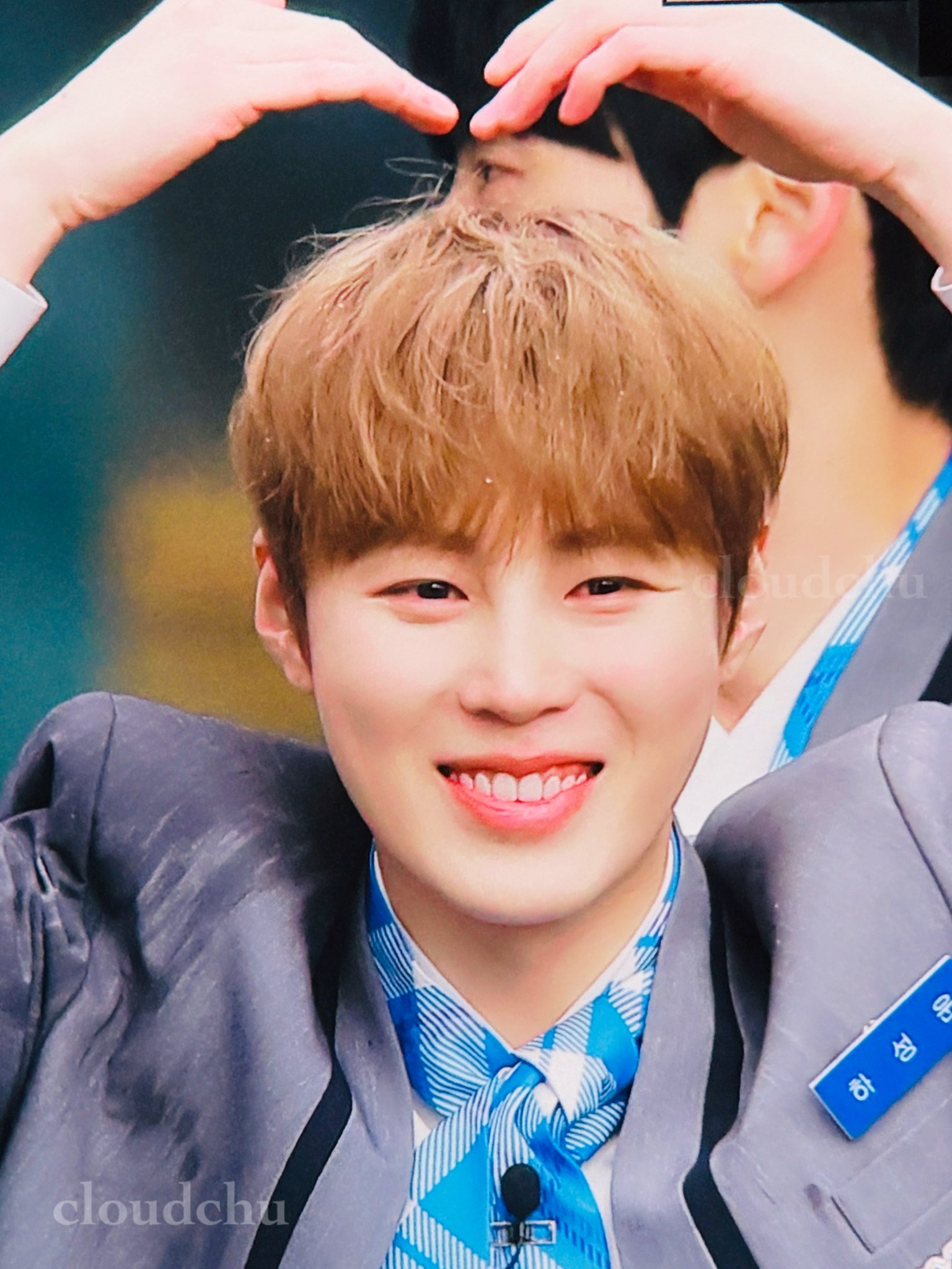 [잡담] 오늘자 워너원 하성운 | 인스티즈