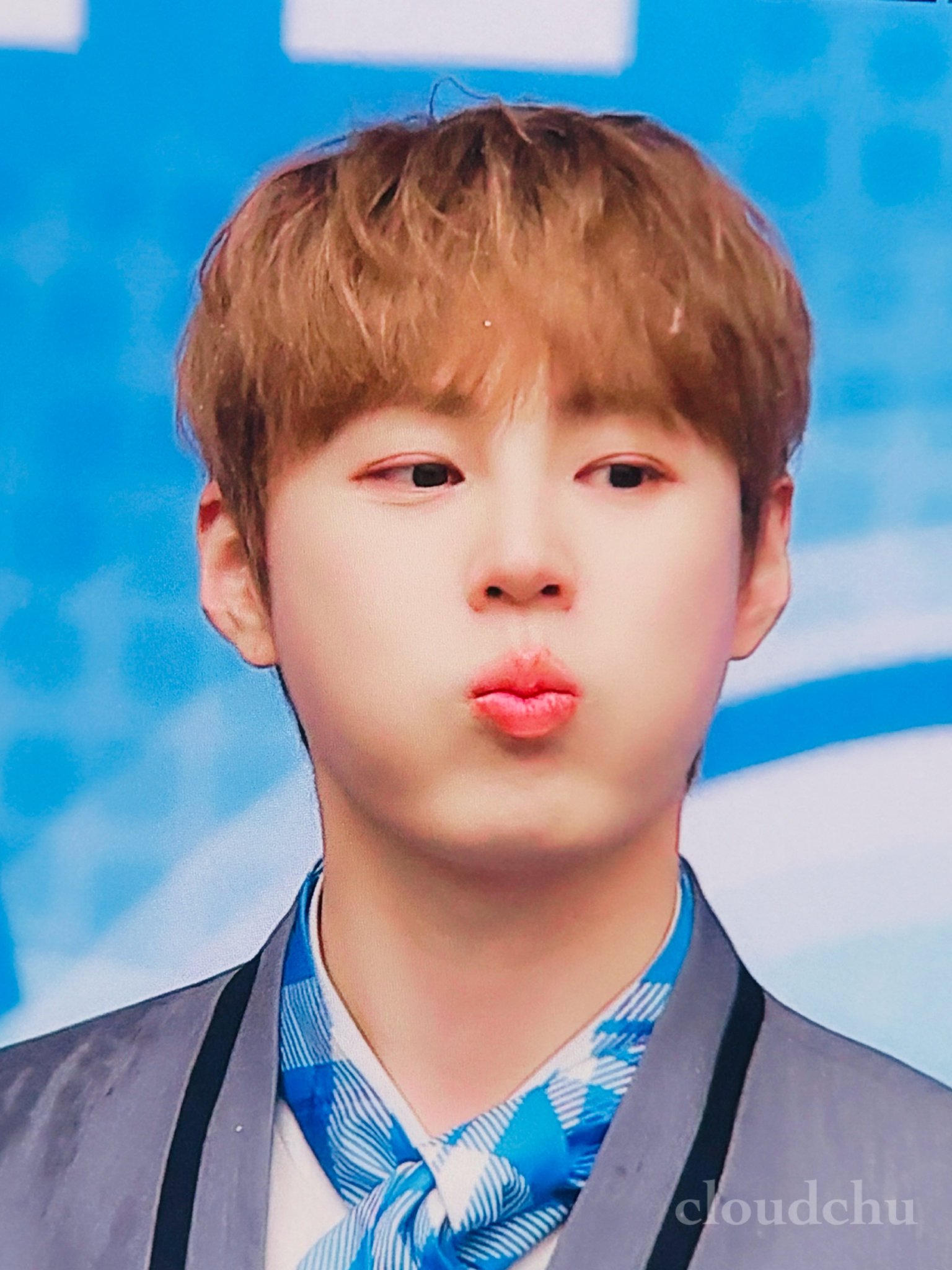 [잡담] 오늘자 워너원 하성운 | 인스티즈