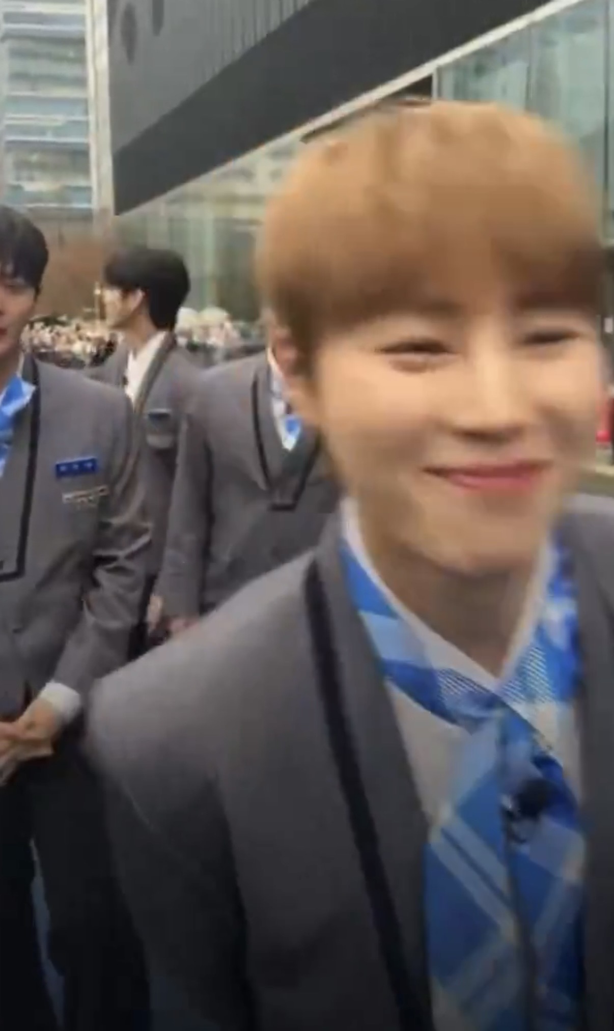 [잡담] 오늘자 워너원 하성운 | 인스티즈