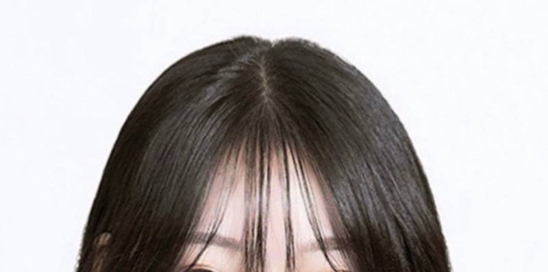 [잡담] 여권사진 이정도 앞머리도 안되는거지?? | 인스티즈