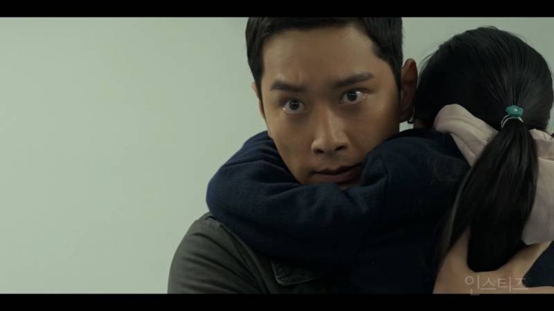 넷플릭스 <사냥개들2>에 2PM 찬성 나오는 거 알았어? | 인스티즈