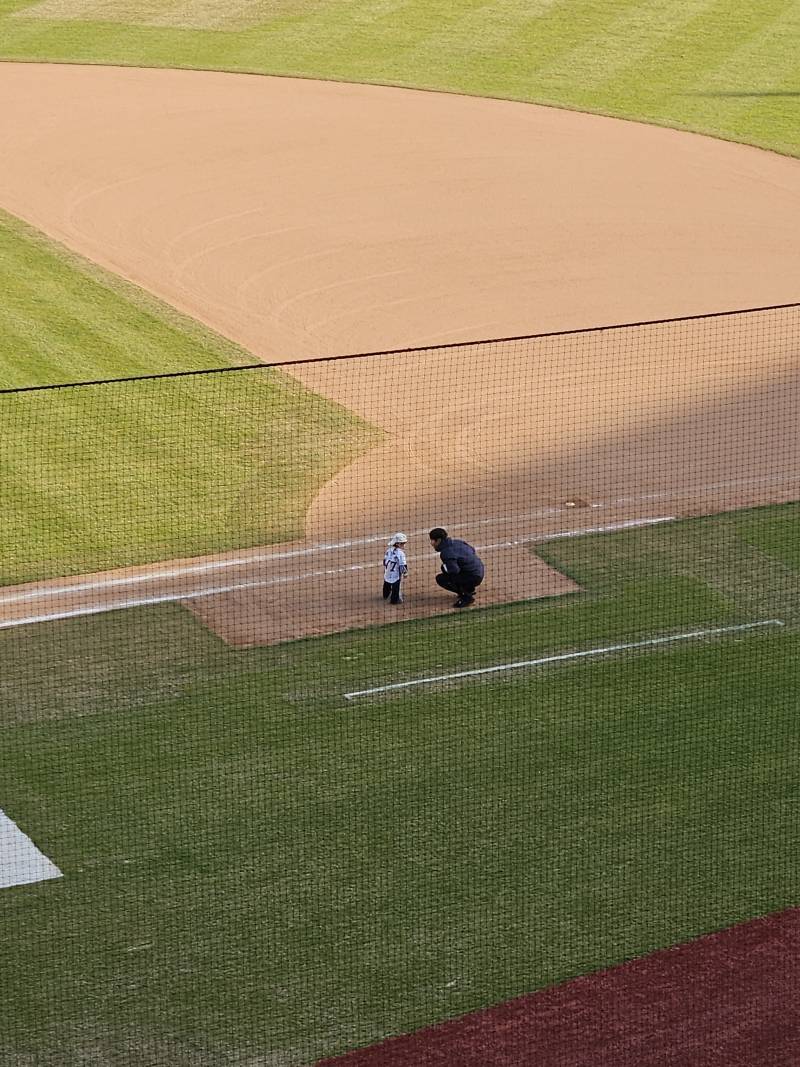 [잡담] 어제 새얀이랑 나왔던게 명진이였다니 | 인스티즈