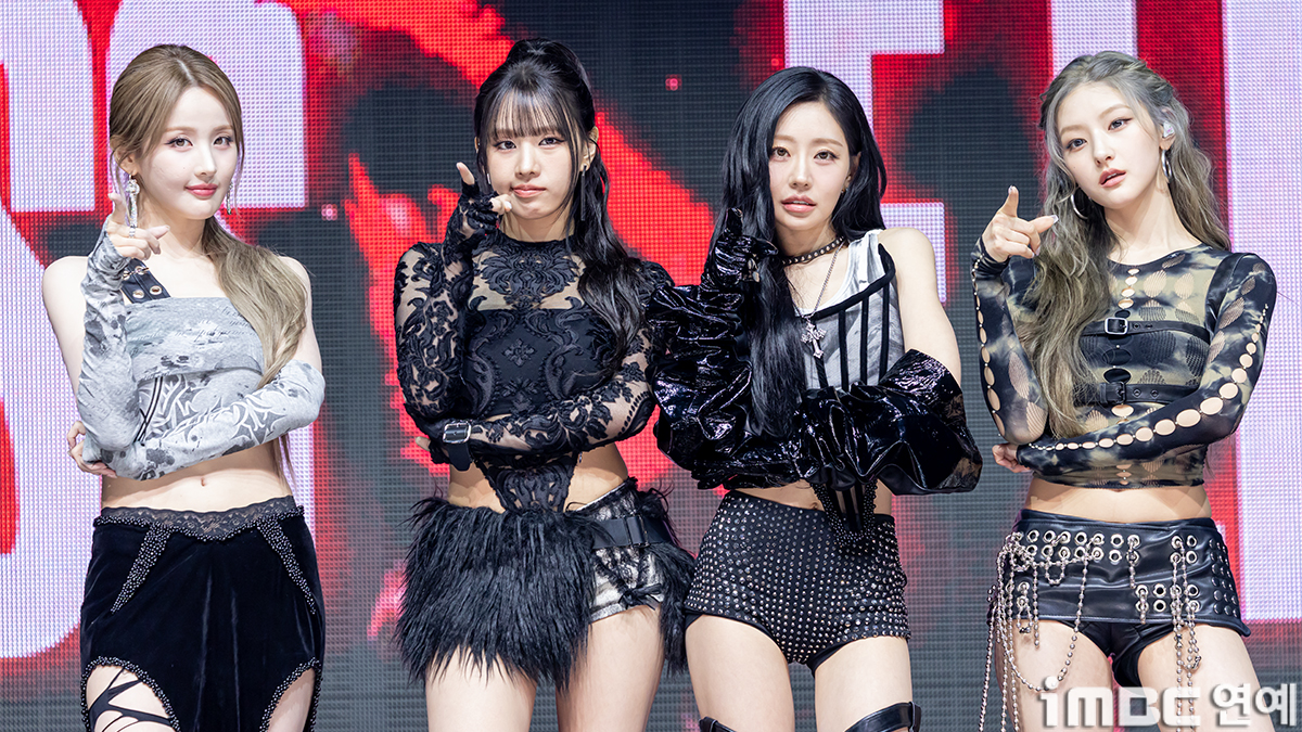 [정보/소식] 키스오브라이프 컴백 쇼케이스 기사사진 | 인스티즈