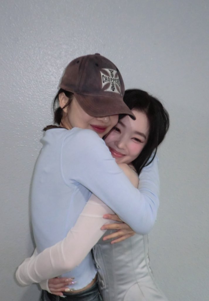 [잡담] 레벨 아이린X조이 조합 그룹내 시그니처? | 인스티즈