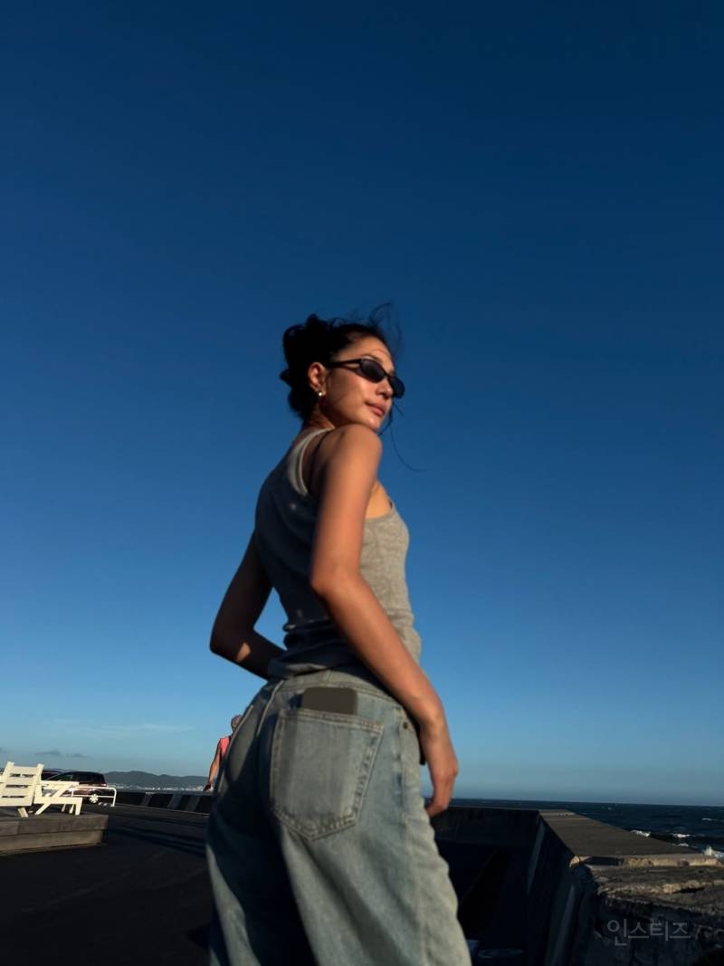 탑 신곡 뮤비 보다가 반한 여자 배우님….gif | 인스티즈