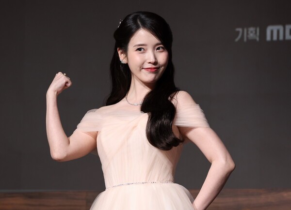 [잡담] 아이유) 오늘자 21세기대군부인 제작발표회 아이유 기사사진 | 인스티즈