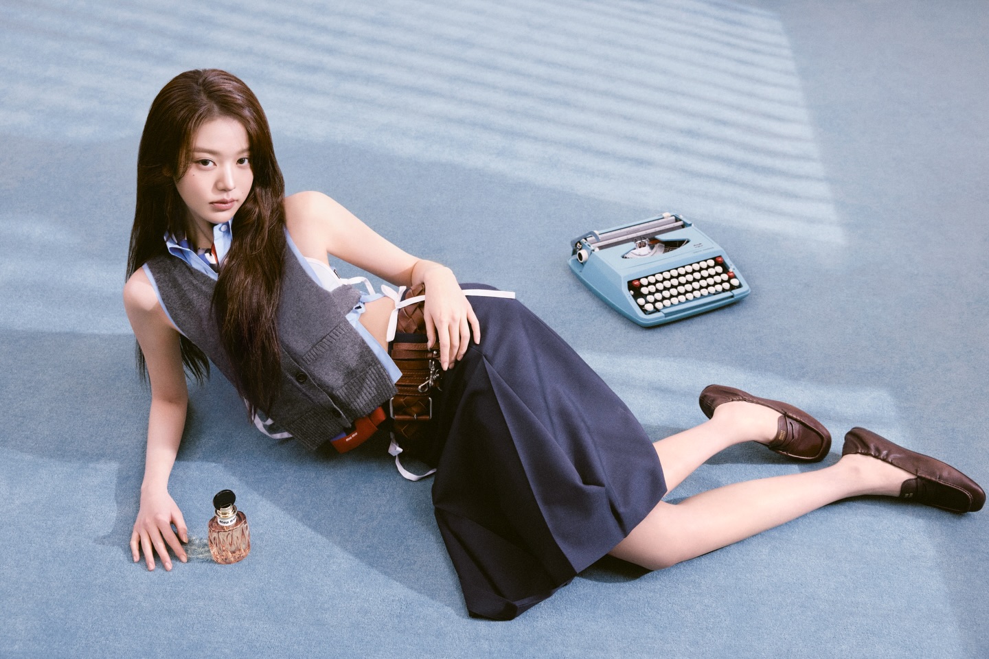 [잡담] 260406 장원영 인스타🖤💐✨ | 인스티즈